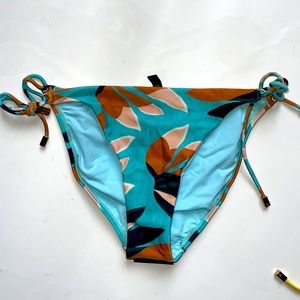 NWTs ViX Paula Hermanny Bikini Bottom (M)